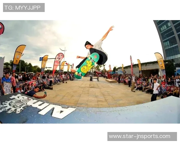 实时新闻南京滑板队个人能力引发热议滑板运动的未来与发展探讨